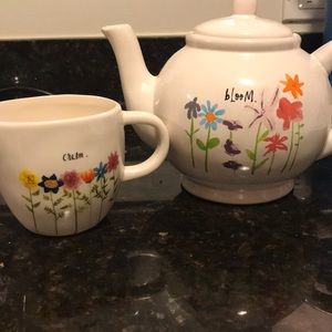 Rae Dunn BLOOM teapot & creamer boat. NEW.